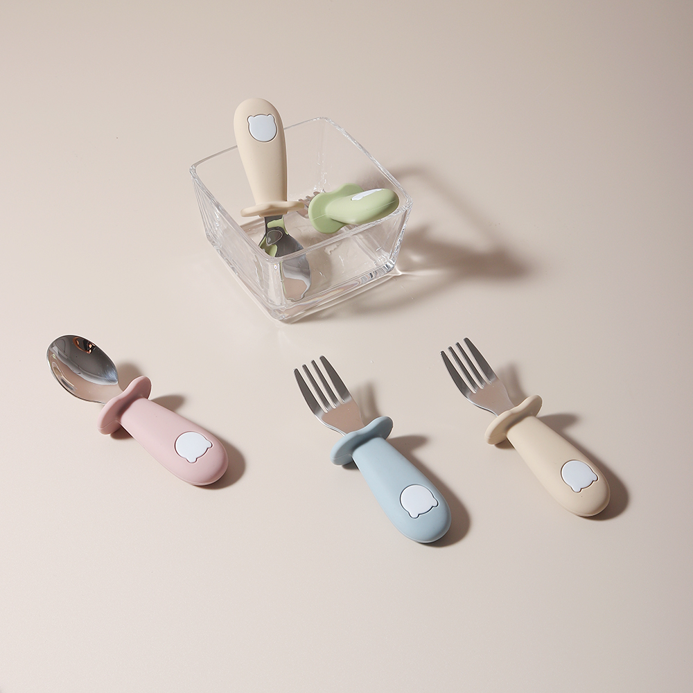 Colher e Garfo de Silicone em  - Baby Food Utensils avaliação e preço
